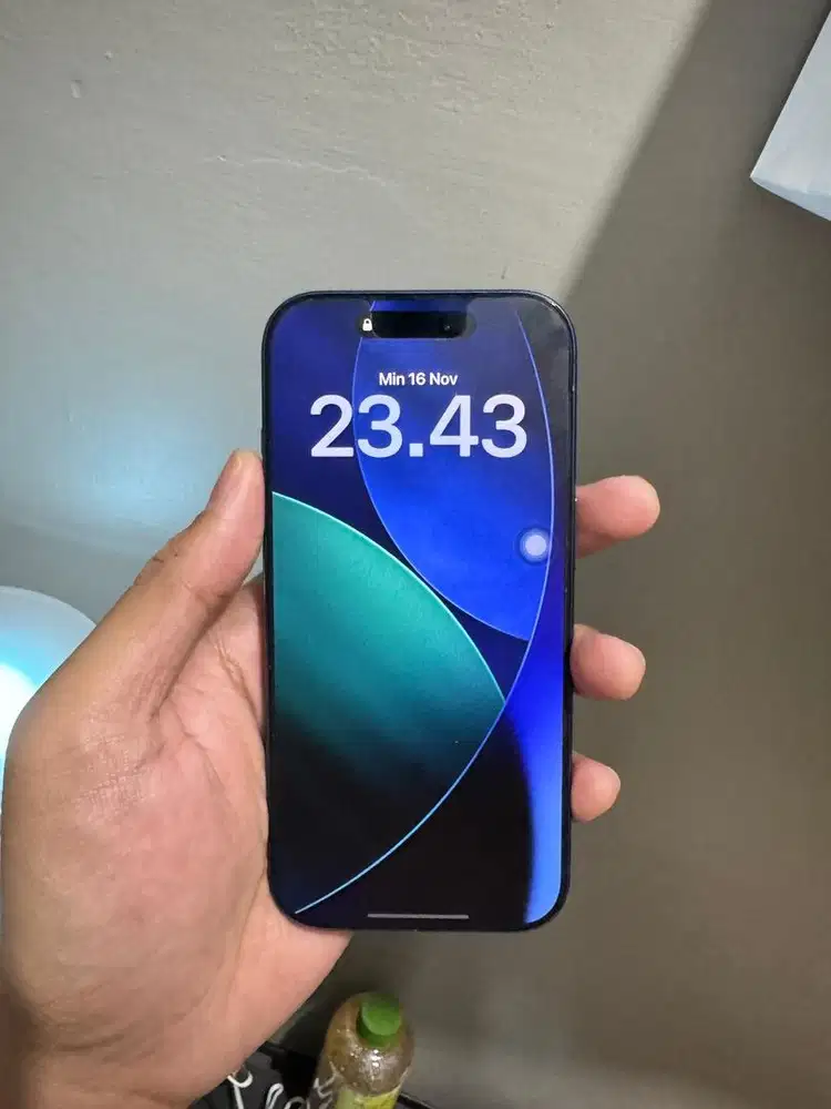 Iphone 17 Pro 256 GB Garansi Resmi (Deep Blue)