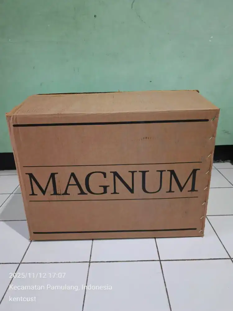 Kardus bekas layak pakai