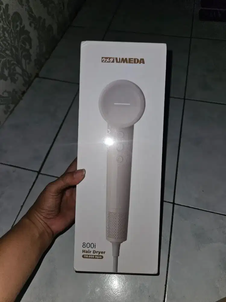 Hair dryer UMEDA 800i