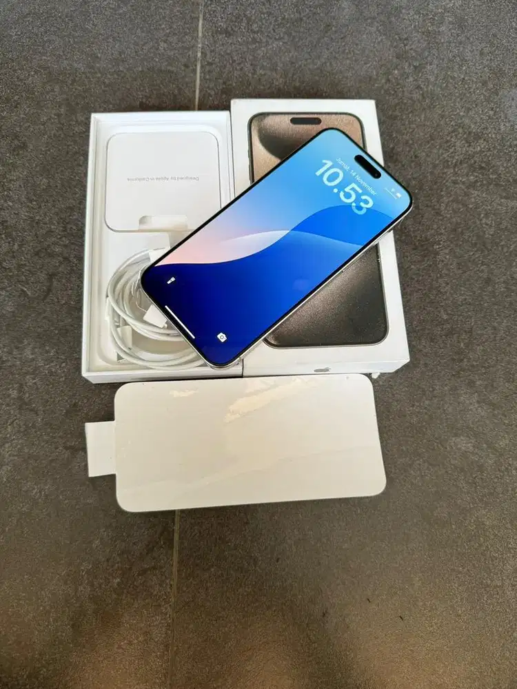 Iphone 15 pro max 256gb natural titanium ibox