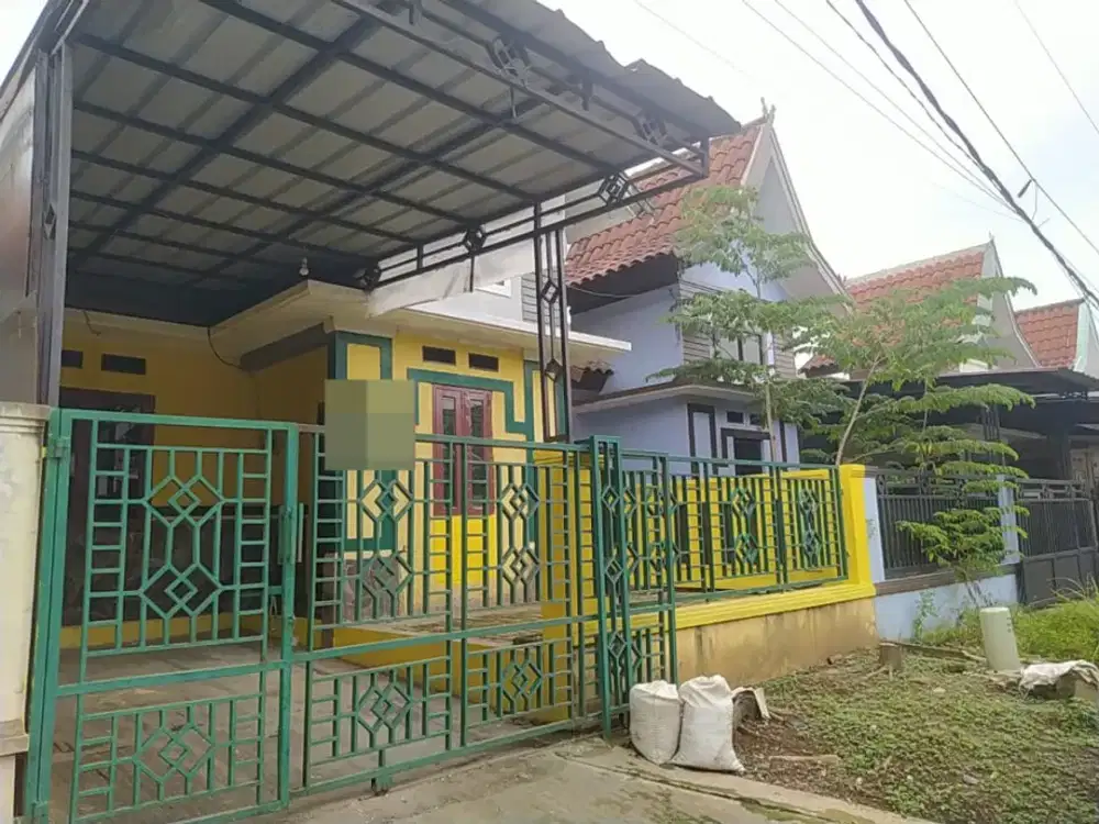 Di Jual Rumah  Strategis di Cibubur city