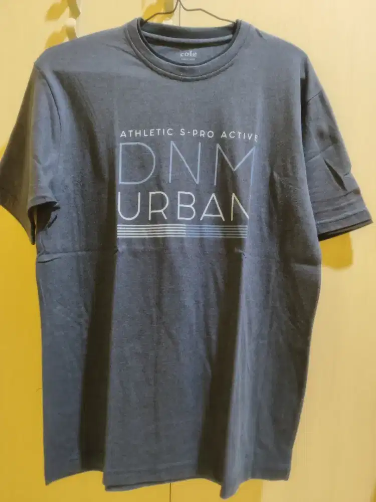 Kaos T-Shirt Oblong COLE