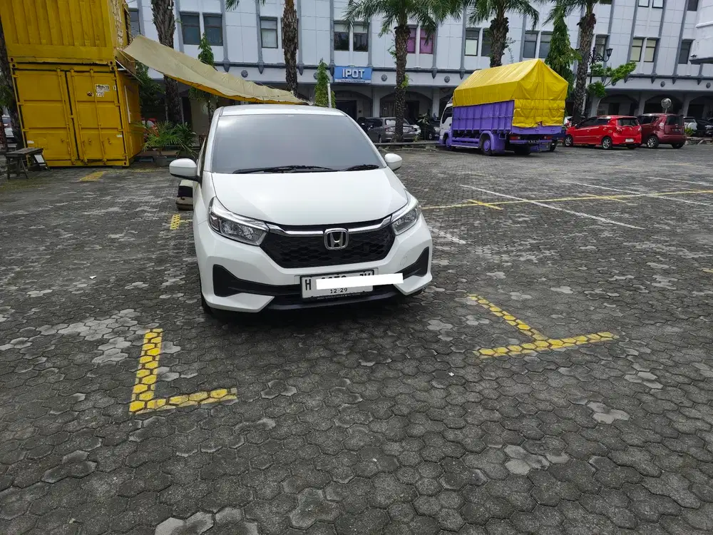 Honda Brio Satya 2024 Bensin