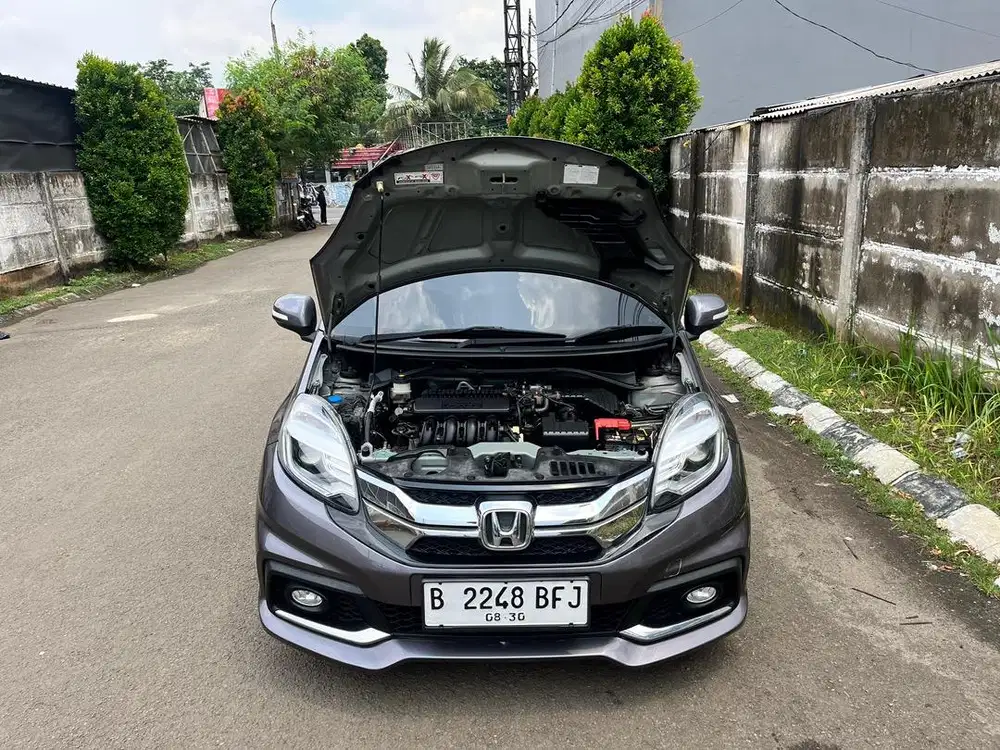 Dijual Honda Mobilio RS AT 2015