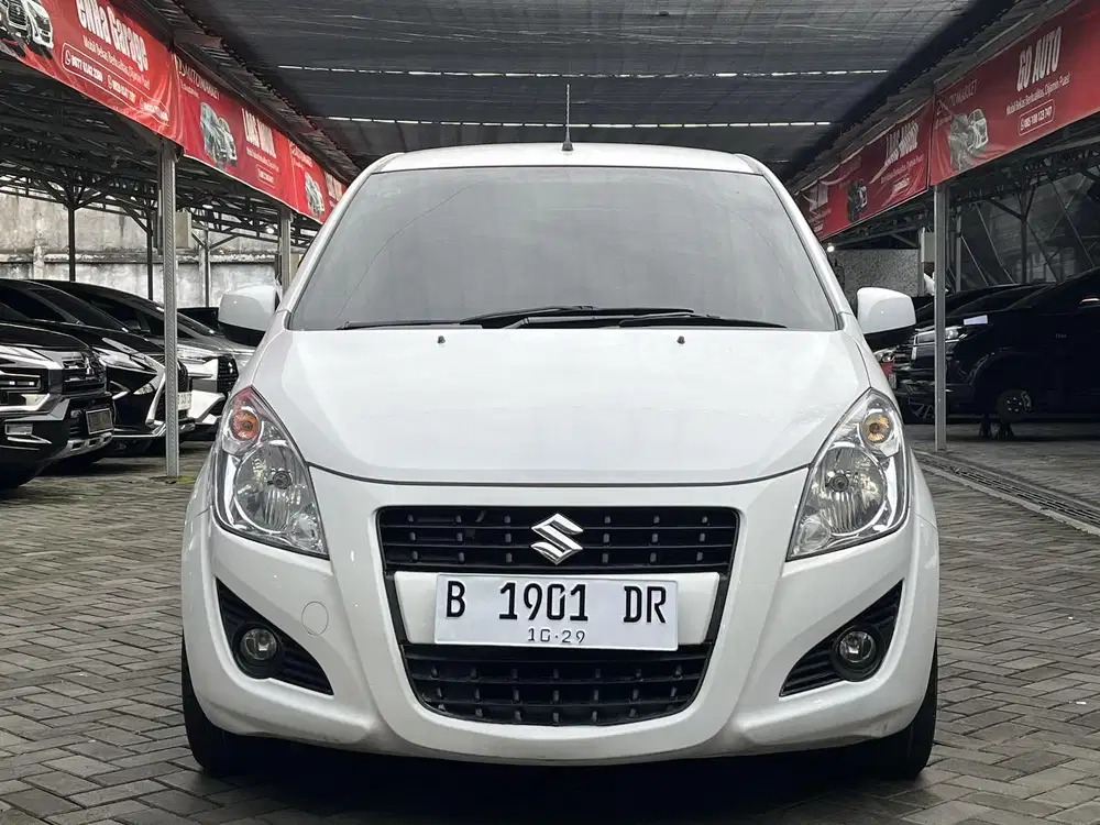 Suzuki Splash AT Matic 2015