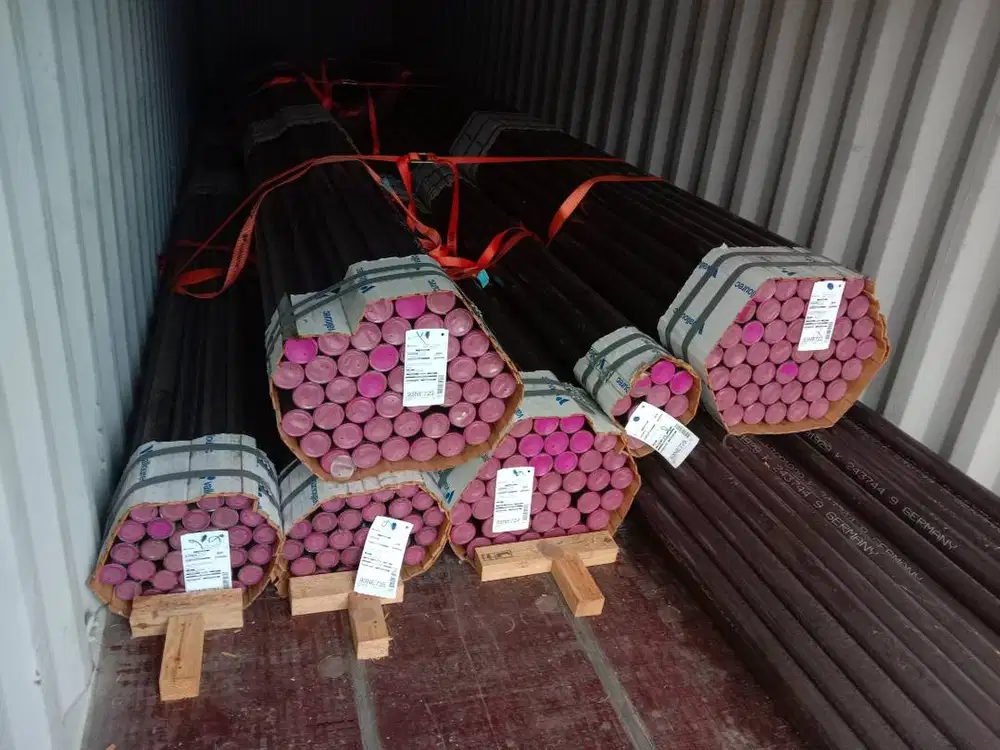 STEEL PIPE, KAWAT, PIPE CLAMP,  BATANGAN LOGAM, WIRE FENCE DLL