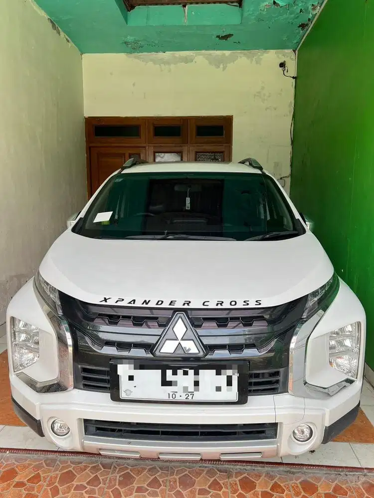 Mobil Keluarga Mulus