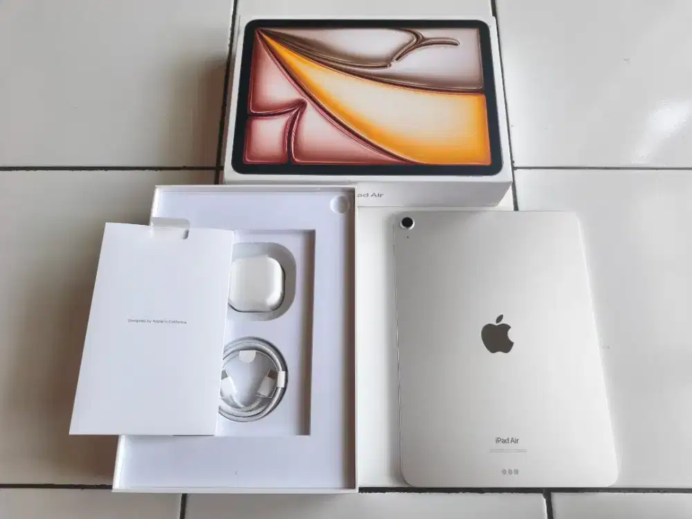 iPad Air M2 Wifi 128Gb Silver Like New