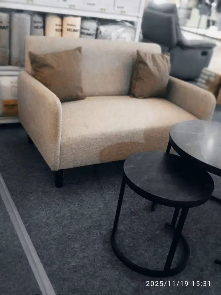 Carmelia sofa 2 dudukan