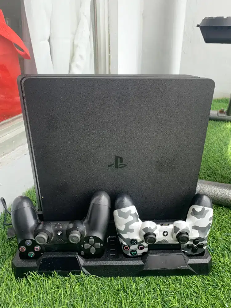 PS4 Slim Ori Fullset 1 TB Bonus