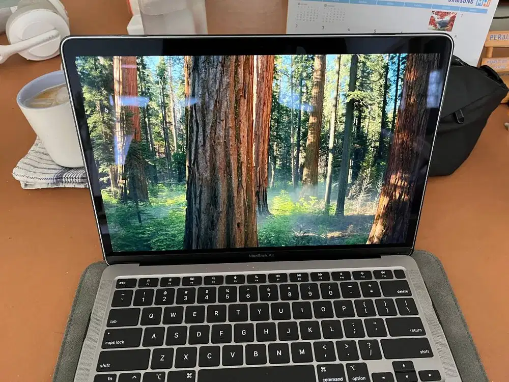 Macbook Air 2020 M1 | RAM 8 GB | SSD 256 GB | Space Grey