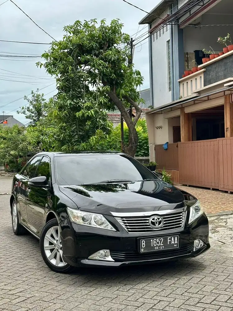 Camry V 2.5 2012 service Record