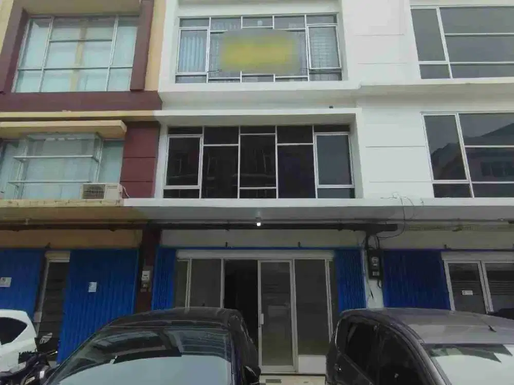 Ruko Strategis 3.5 Lantai di Pusat Kota Bekasi