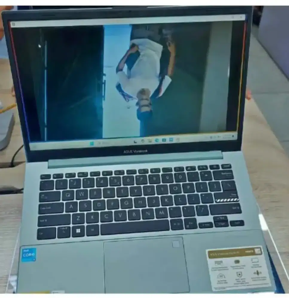 CICILAN LAPTOP MURAH MULAI DARI 300RIBUAN BUNGA 0%