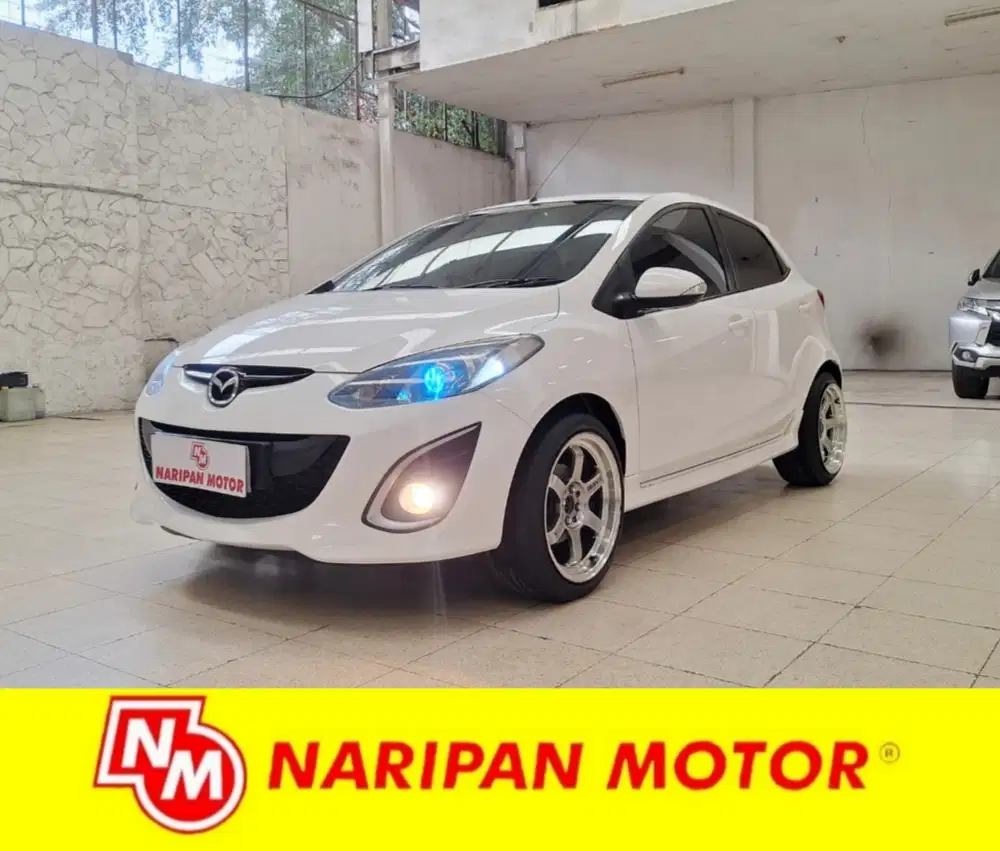 Mazda 2 HB V AT 2014