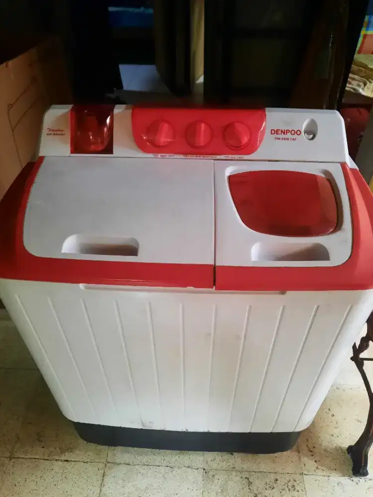 Dijual mesin cuci 2 tabung merek denpo
