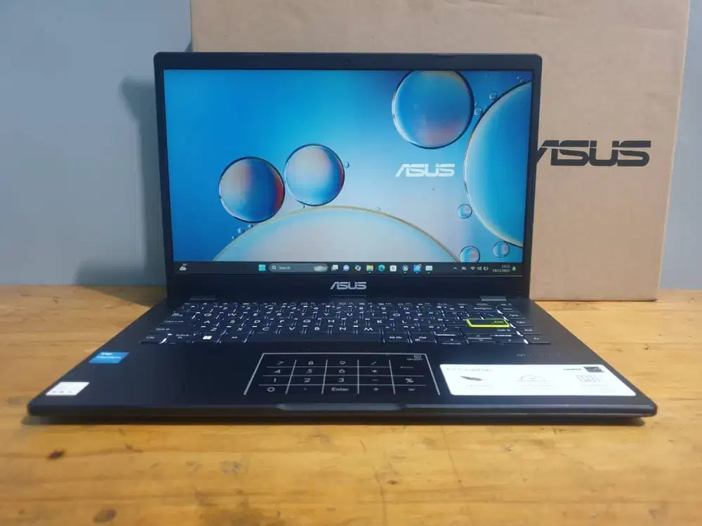 Asus E410KA Intel N4500 RAM 8GB SSD 256GB FHD Backlight Garansi