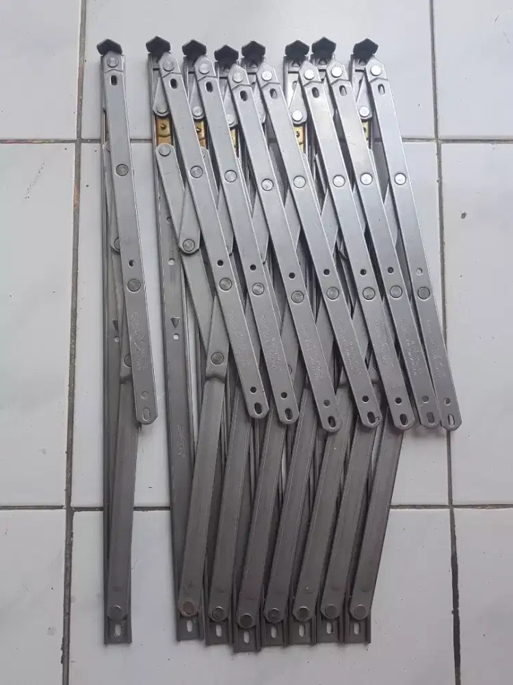 Engsel Casement Dekson 20 inch 2nd.