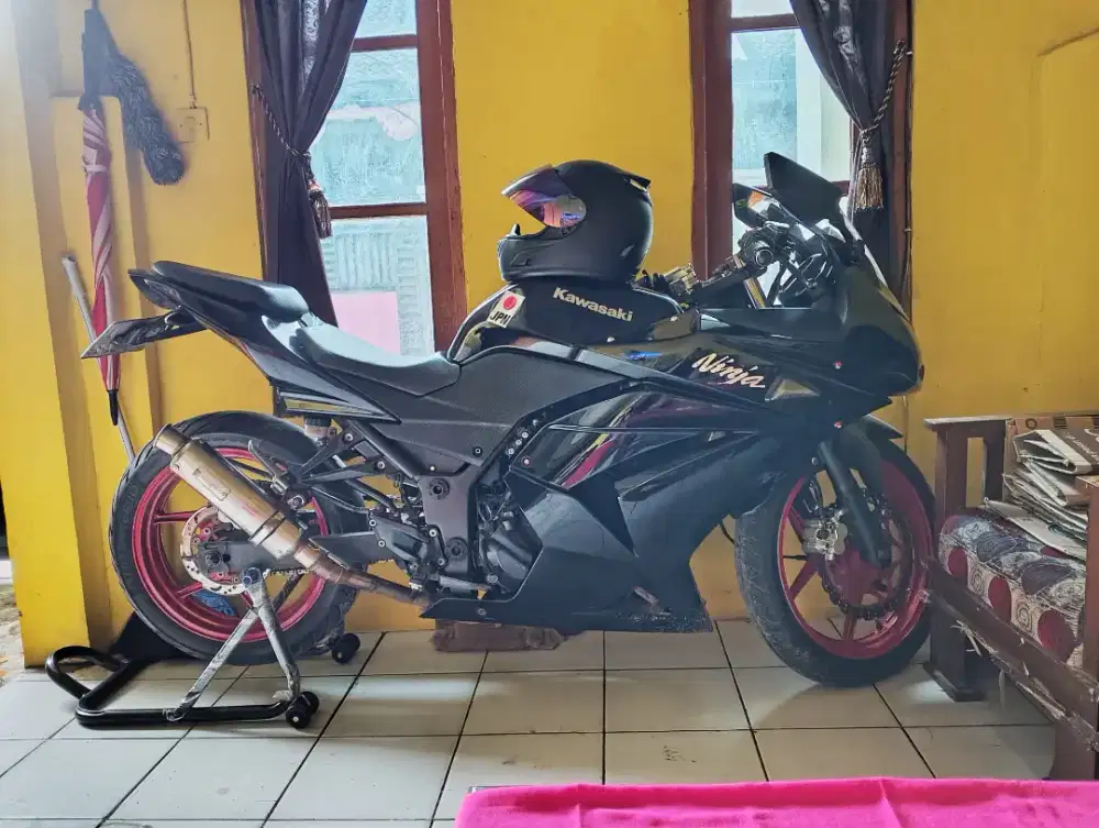 Ninja 250 karbu