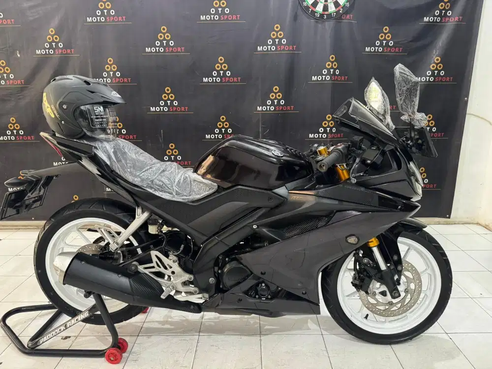 YAMAHA R15 V3 2019