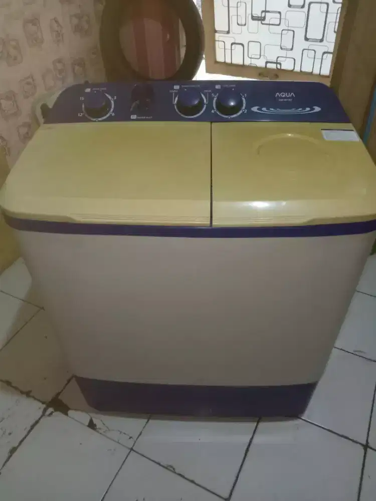 MESIN CUCI AQUA 2 TABUNG 8KG