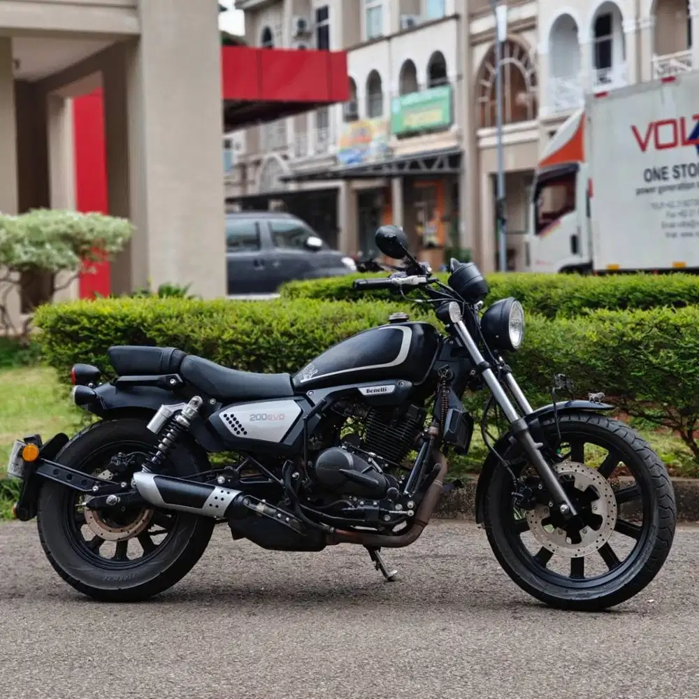 BENELLI MOTOBI 200 EVO BLACK 2021 KM LOW PAJAK PANJANG SUPER GRESS