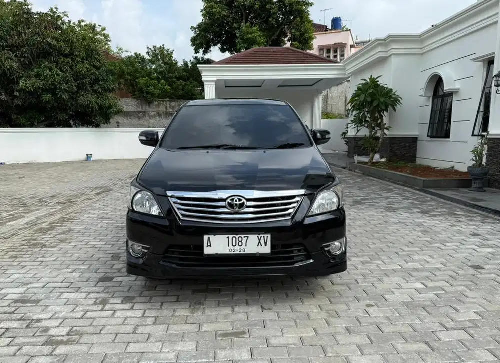 INNOVA G LUXURY MATIC 2012