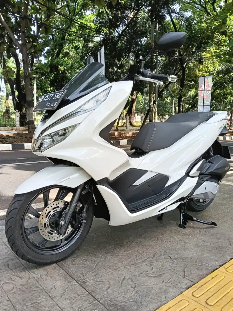 DP MINIM 1.500 CASH KREDIT HONDA PCX 150 CBS ISS THN 2020 PAJAK IDUP