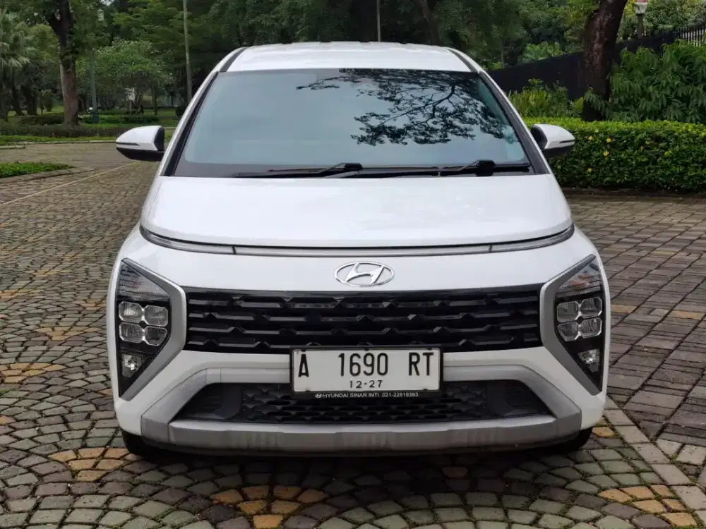 Ready Hyundai Stargezer Prime at 2022 captain Seat