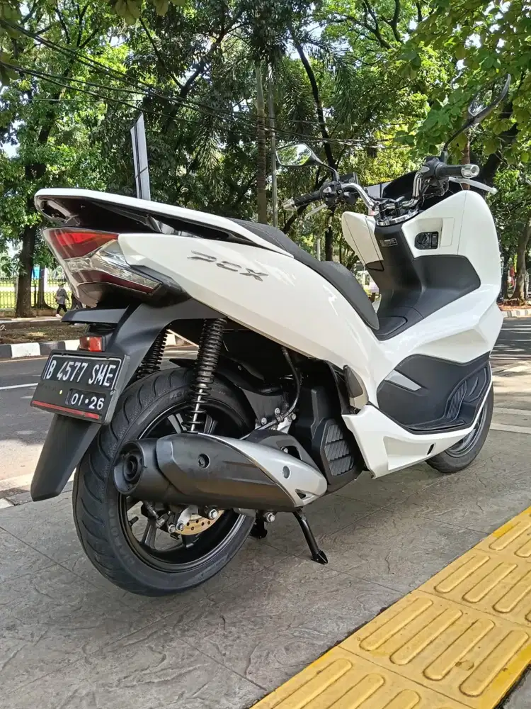 DP MINIM 1.500 CASH KREDIT HONDA PCX 150 CBS ISS THN 2020 PAJAK IDUP