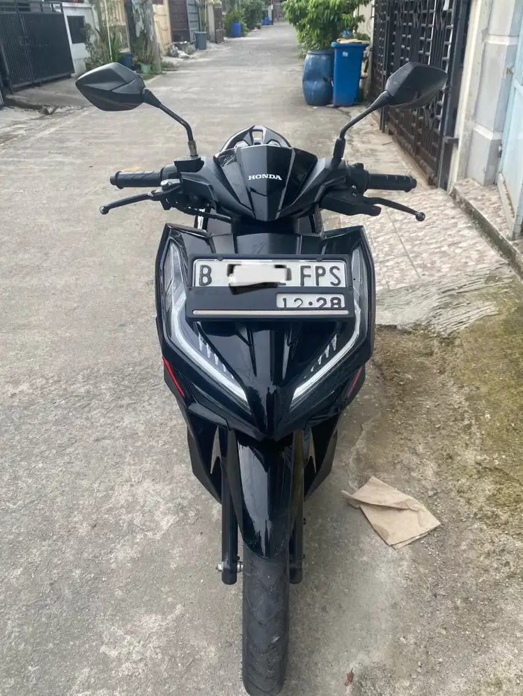 Honda Vario 2023 murah KM baru 10.xxx km