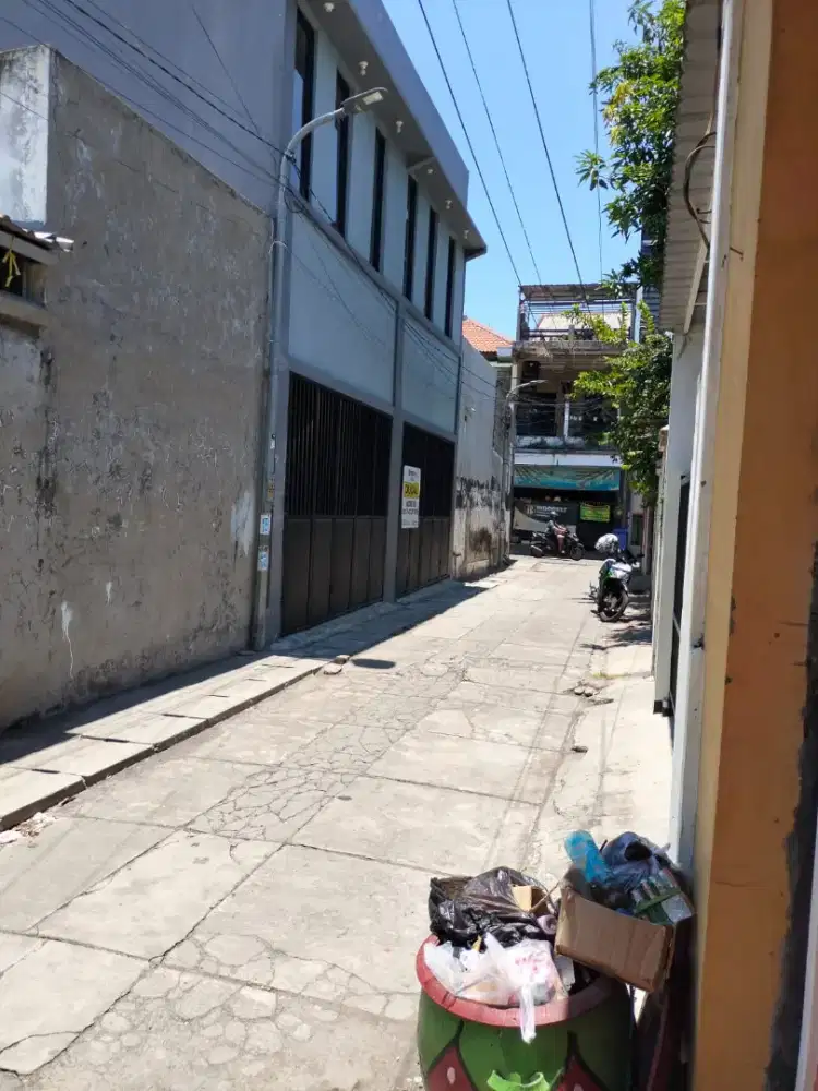 Dijual Rumah baru gress manyar sambongan