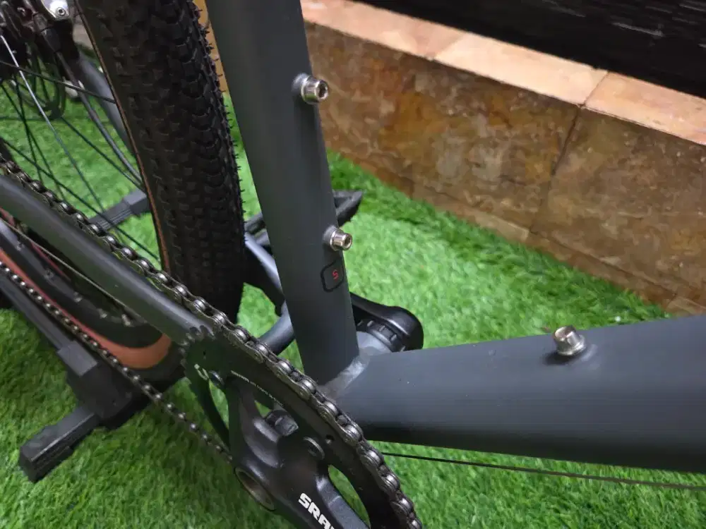 Triban GRVL 520 SRAM Apex Built For Sale