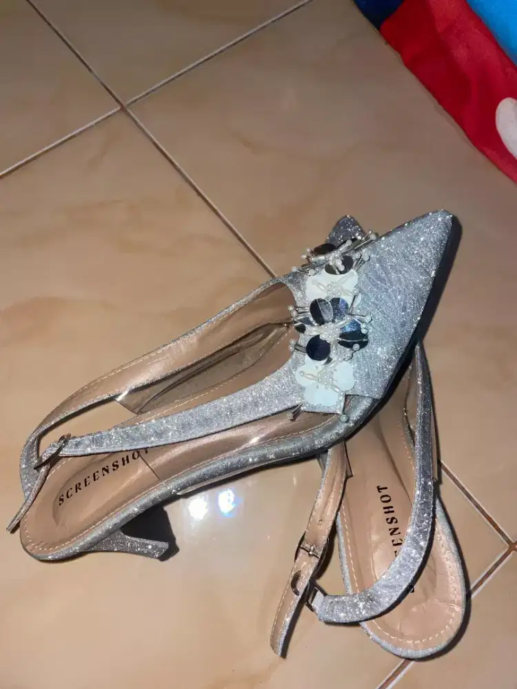Jual sepatu heels baru