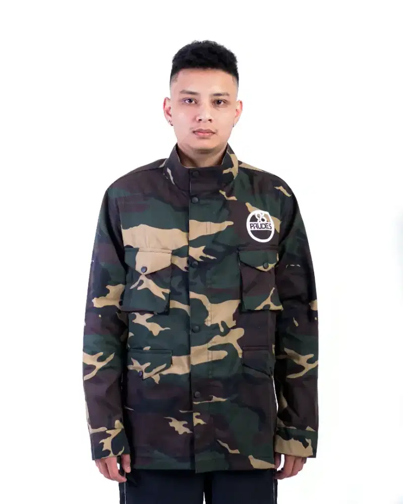 Di butuhkan Host live untuk distro pakaian