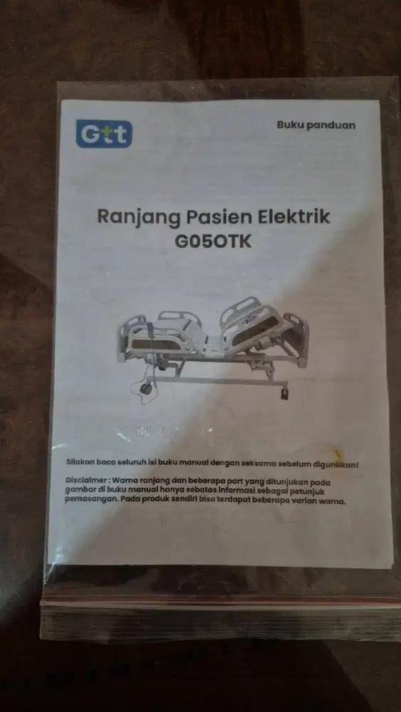 Ranjang Pasien Elektrik 3 crank G050tk