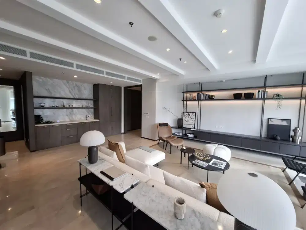 Dijual 4BR Verde Two Apartement Rapih Siap Huni View City