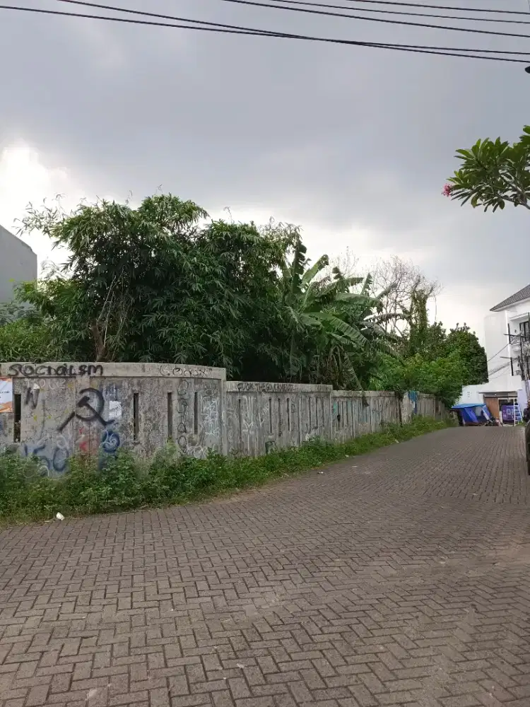 Disewakan tanah kosong depan sekolah ricci pondok aren