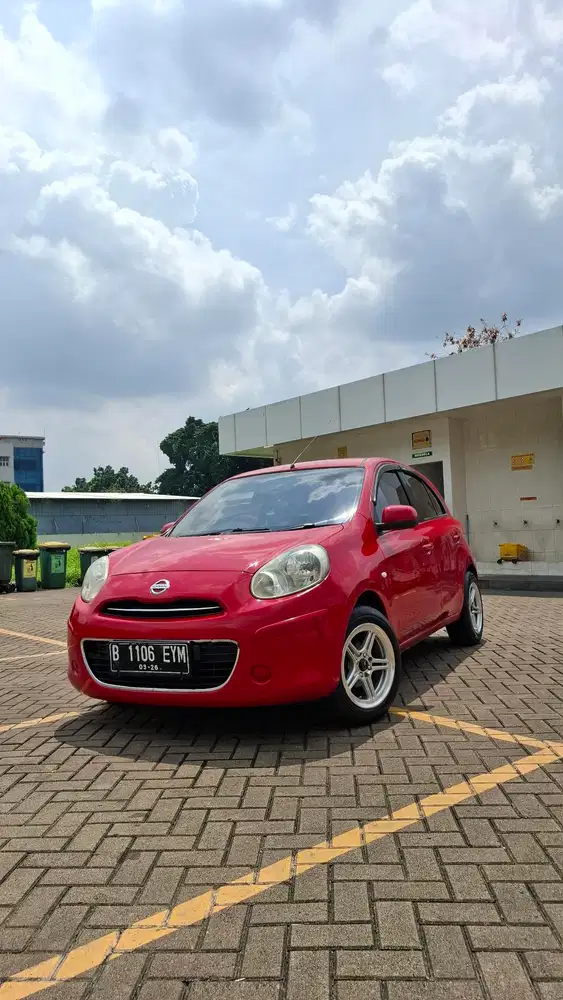Nissan March AT 2013 Good Condition