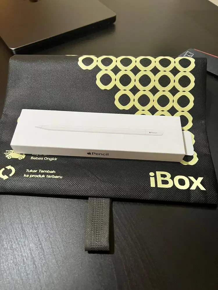 Like New - Apple Pencil 2025 (USB C)