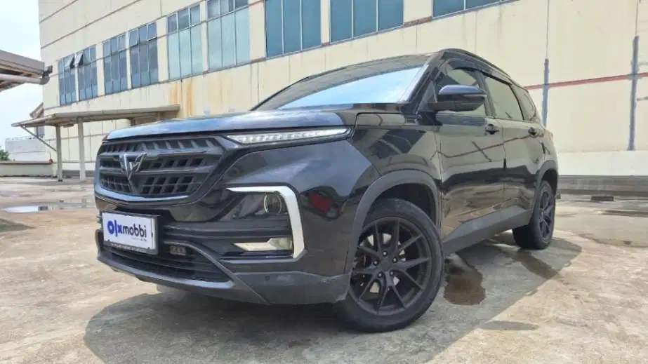 PROMO Wuling Almaz 1.5 Exclusive 5-Seater Bensin-AT 2019 SIL