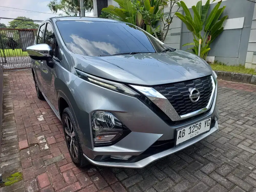 Livina VL matic 2022 asli AB istimewa