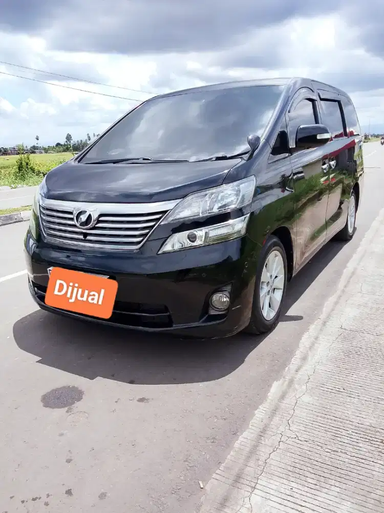 Toyota Velfire AT 2.4 CC Tahun 2009.