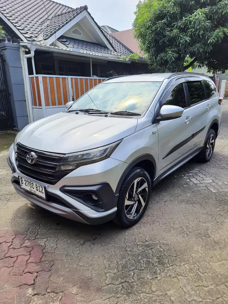 Jual Cepat !! Toyota Rush S trd 2020 matic Bensin
