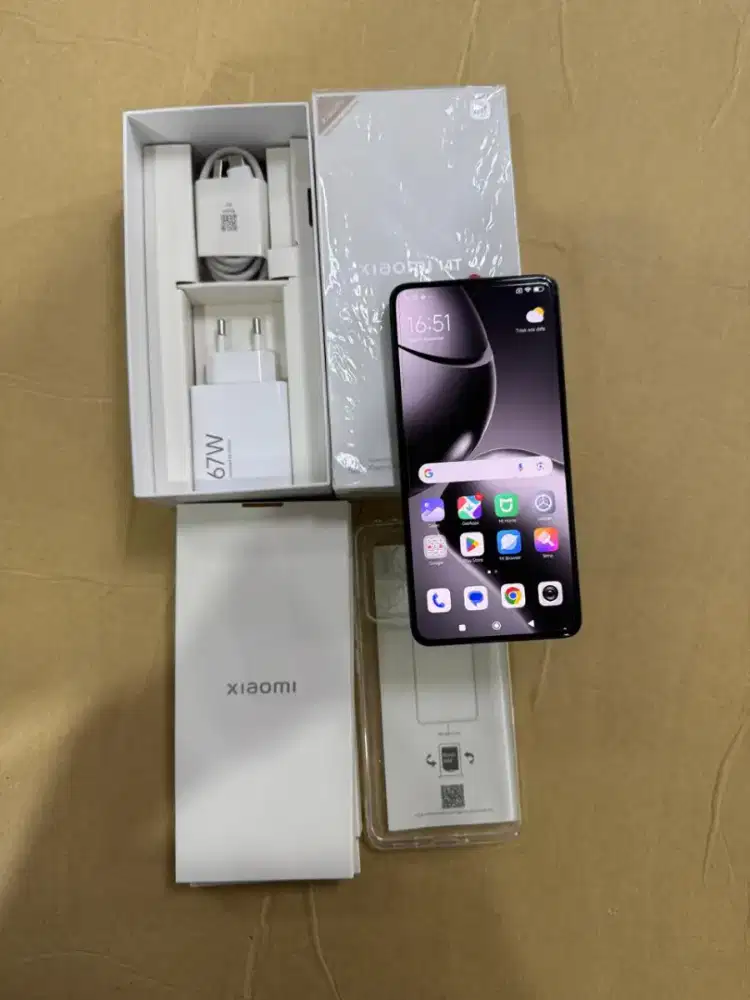 Xiaomi 14T 12/512GB Leica Optic Kamera Fullset Mulus Garansi Resmi