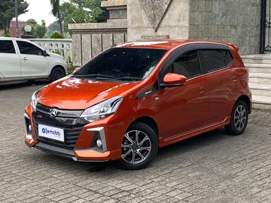 Daihatsu Ayla 1.2 R Deluxe Bensin-MT 2022 Orange