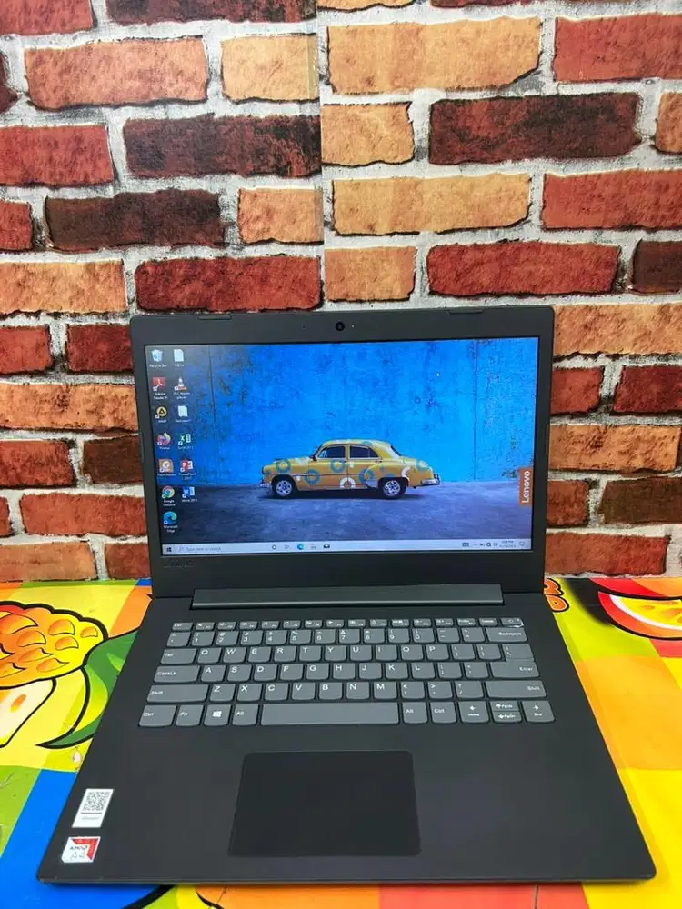 Laptop lenovo ideapead A4 (Abu)