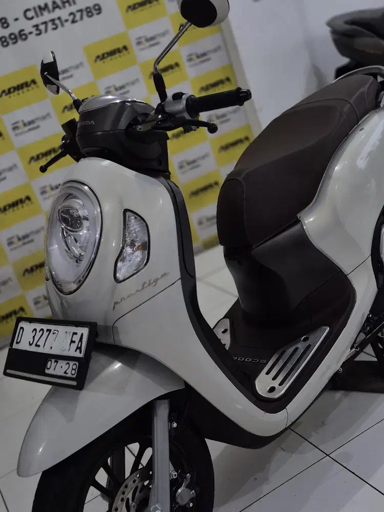 HONDA NEW SCOOPY PRESTIGE 2023 KM 11RB DP CUKUP 1.5JT AN