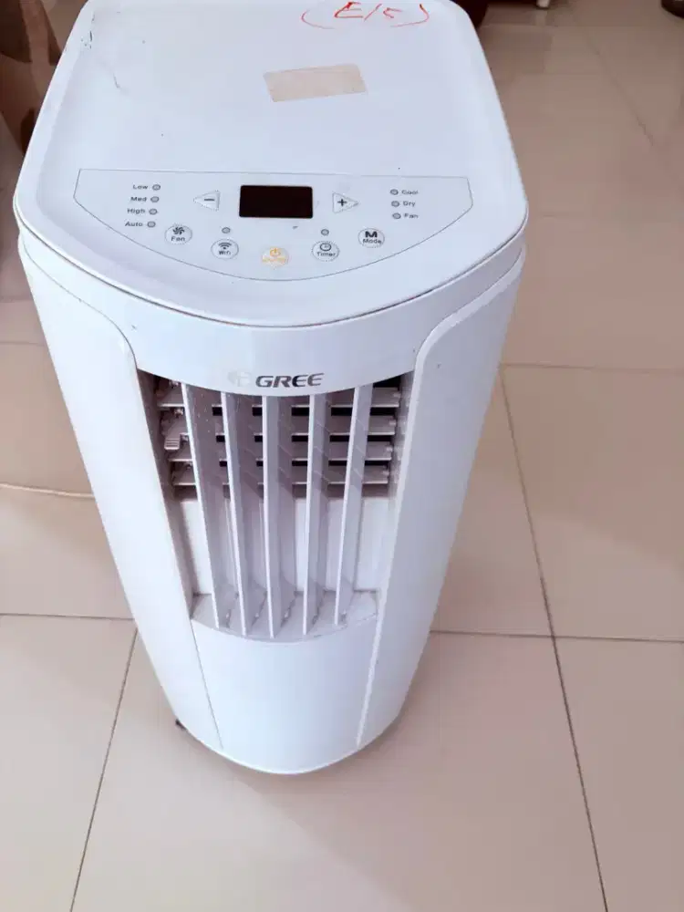 AC portable 1Pk baru 6 bulan pakai