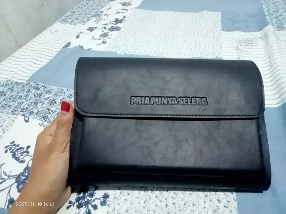 Hand bag pria, tas kulit premium